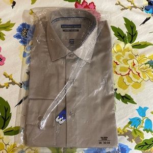 NWT Men’s Geoffrey Beene Tan Fitted Shirt Size 16, 32-33